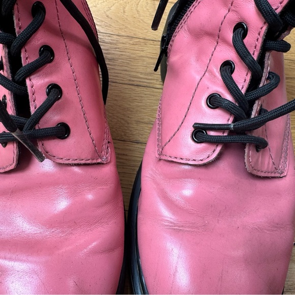 🌸 RARE Dr. Martens 1460 Pink Leather Lace-Up Boots 🌸 - Picture 8 of 8